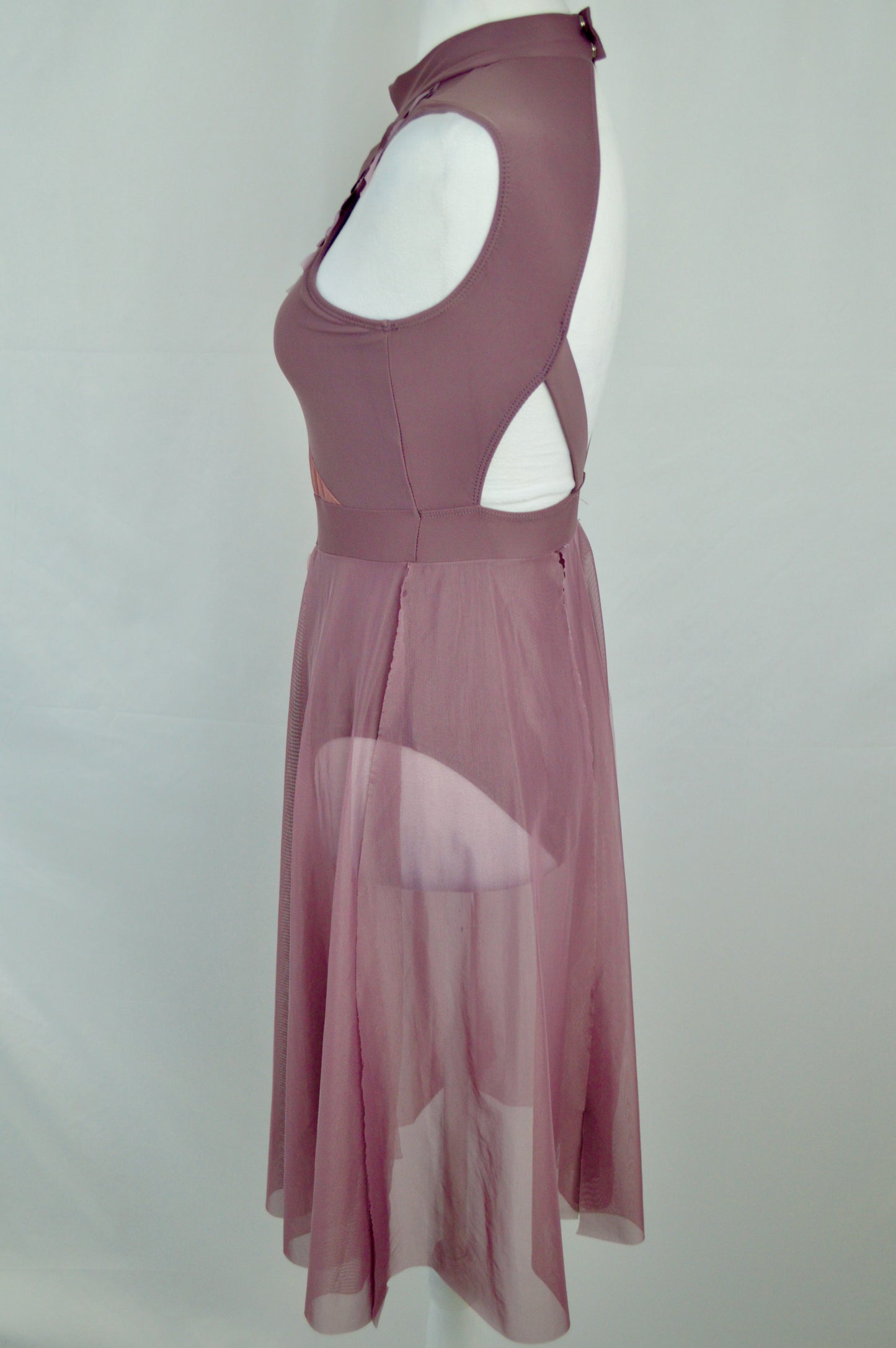 463