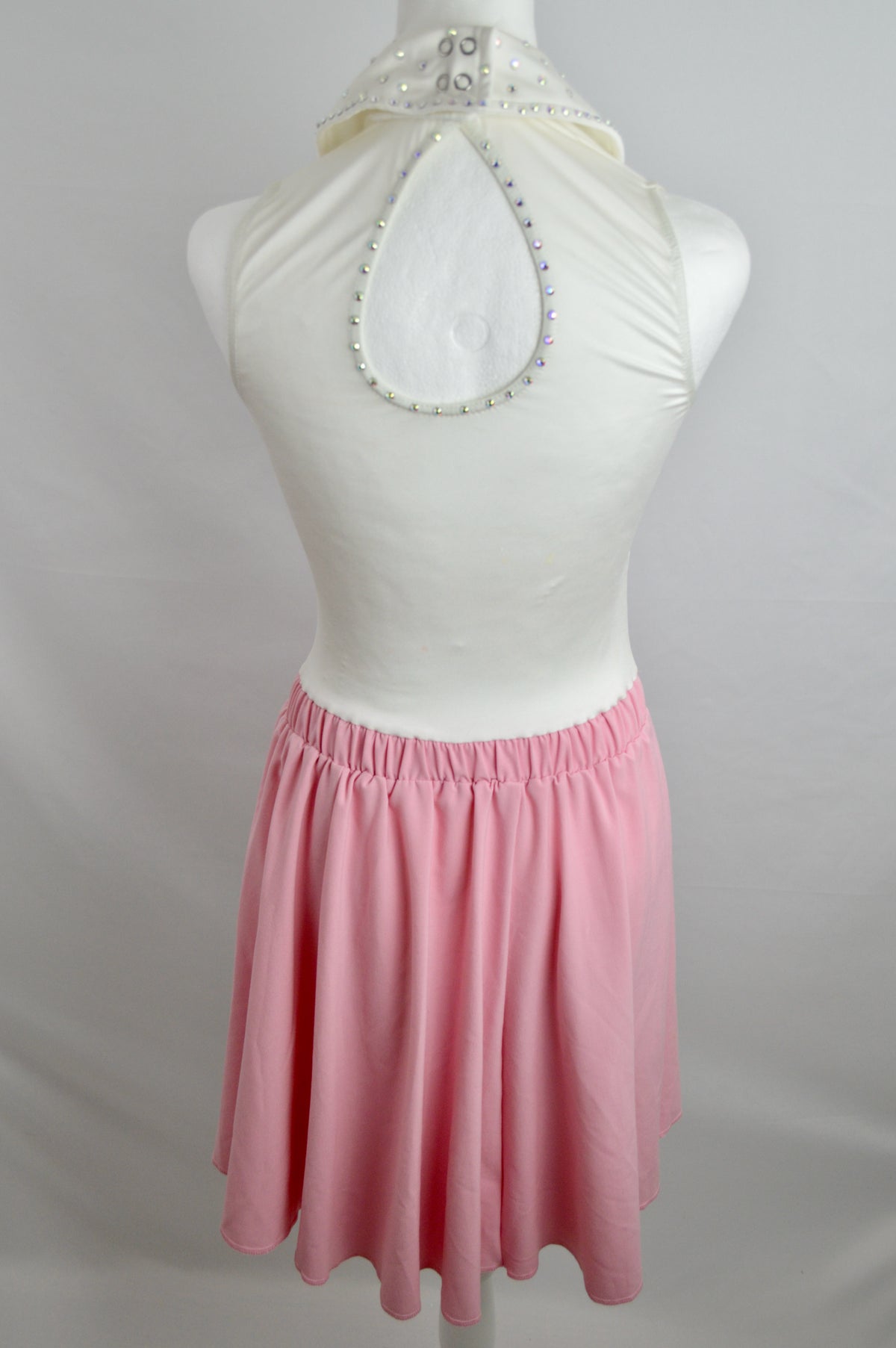 927